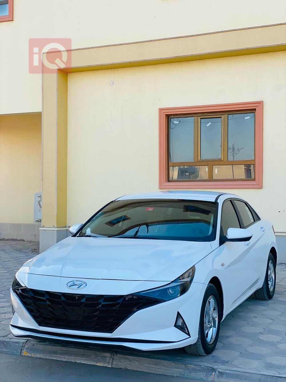هیوندای ئەلەنترا